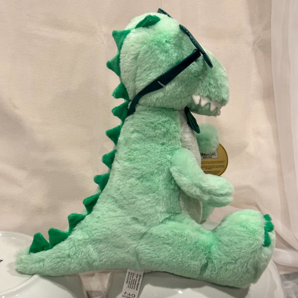 FAO Schwartz Wear and Share Sparklers - Picture 2 of 4